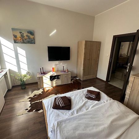 Gdanskie Apartamenty - Apartamenty Na Swietego Ducha Z 2 Sypialniami ภายนอก รูปภาพ