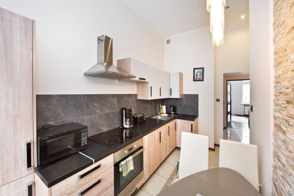 Gdanskie Apartamenty - Apartamenty Na Swietego Ducha Z 2 Sypialniami ภายนอก รูปภาพ