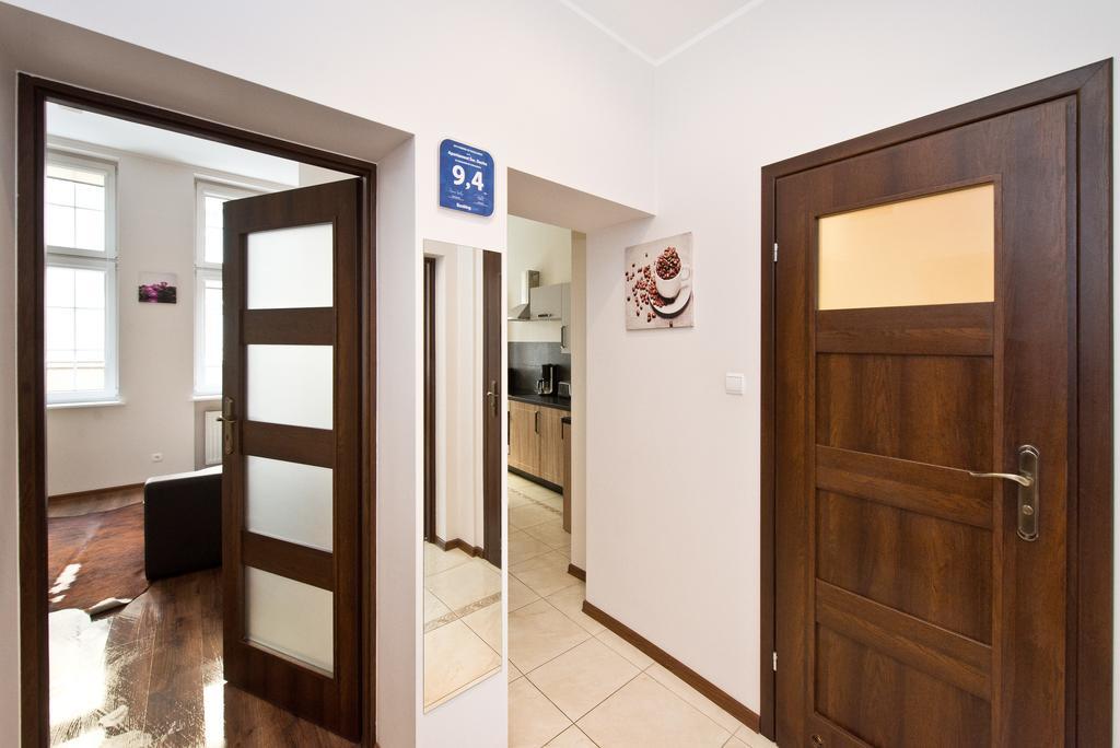 Gdanskie Apartamenty - Apartamenty Na Swietego Ducha Z 2 Sypialniami ภายนอก รูปภาพ