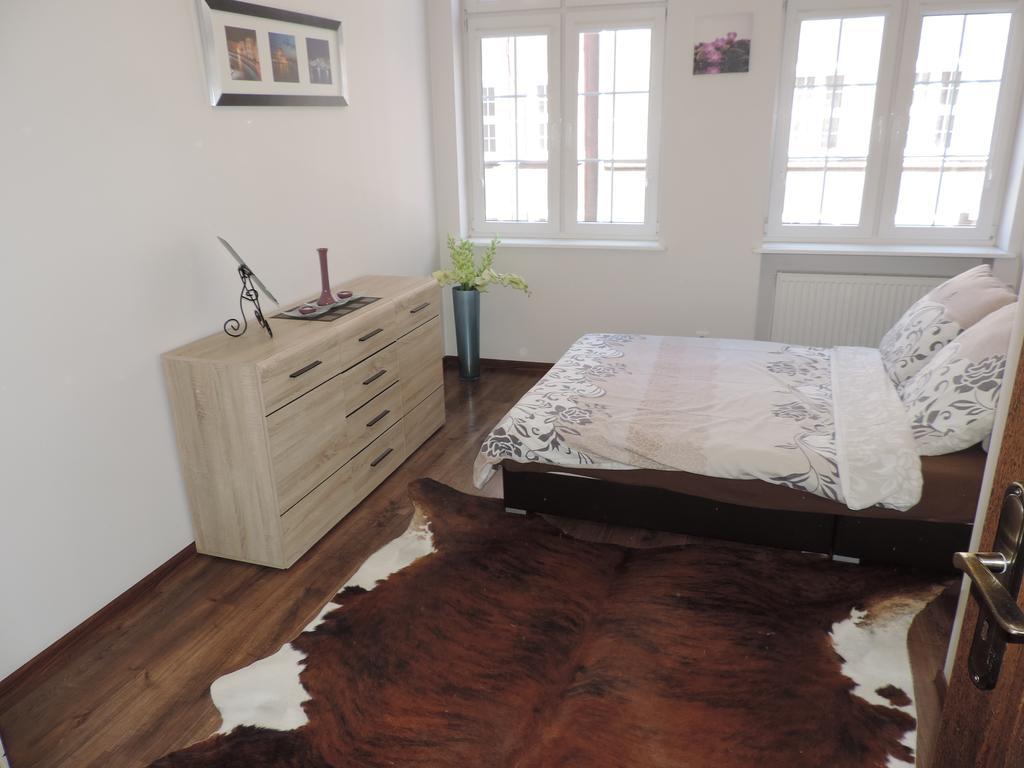 Gdanskie Apartamenty - Apartamenty Na Swietego Ducha Z 2 Sypialniami ภายนอก รูปภาพ